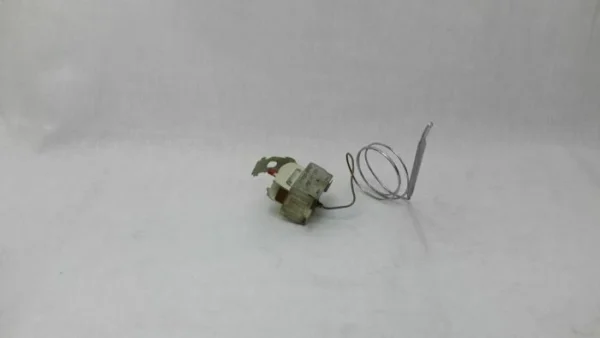 Robertshaw LC-42030-00-00 Commercial Electric Limit Control Thermostat